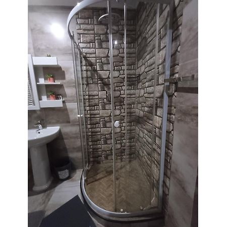 Delux Guesthouse Volksrust エクステリア 写真